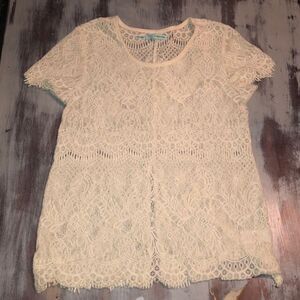 Maurices Laced Top Size Medium